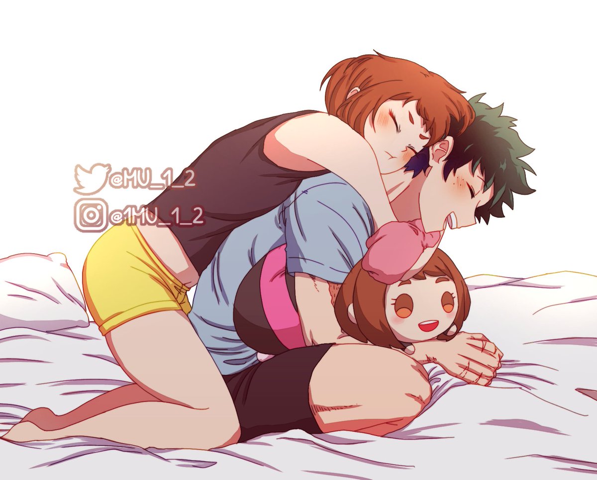 1MU_1_2's tweet image. Whole Izuocha mochi plushies story:
-It started in 2022 when I asked for everyone giving ideas to draw Izuocha and one of them is drew Ochako hugging Deku plush making Deku jealous meme
-And after that you can usually saw Deku mochi plush alone in the background in all the art...