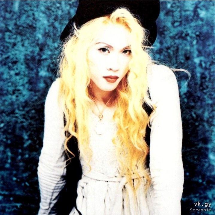 ALSO!!!! happy birthday gaz!!!! ^o^
the cutie ever!!