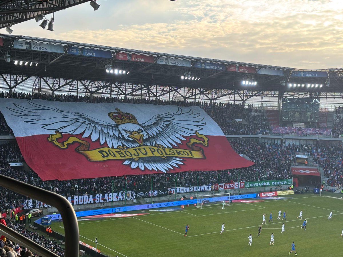 Meczyk zaliczony a <a href="/GornikZabrzeSSA/">Górnik Zabrze</a> wygrał mecz! Jadymy durś! Pozdrawiam wszystkich kibiców na stadionach, dzisiaj to był zimny czas.