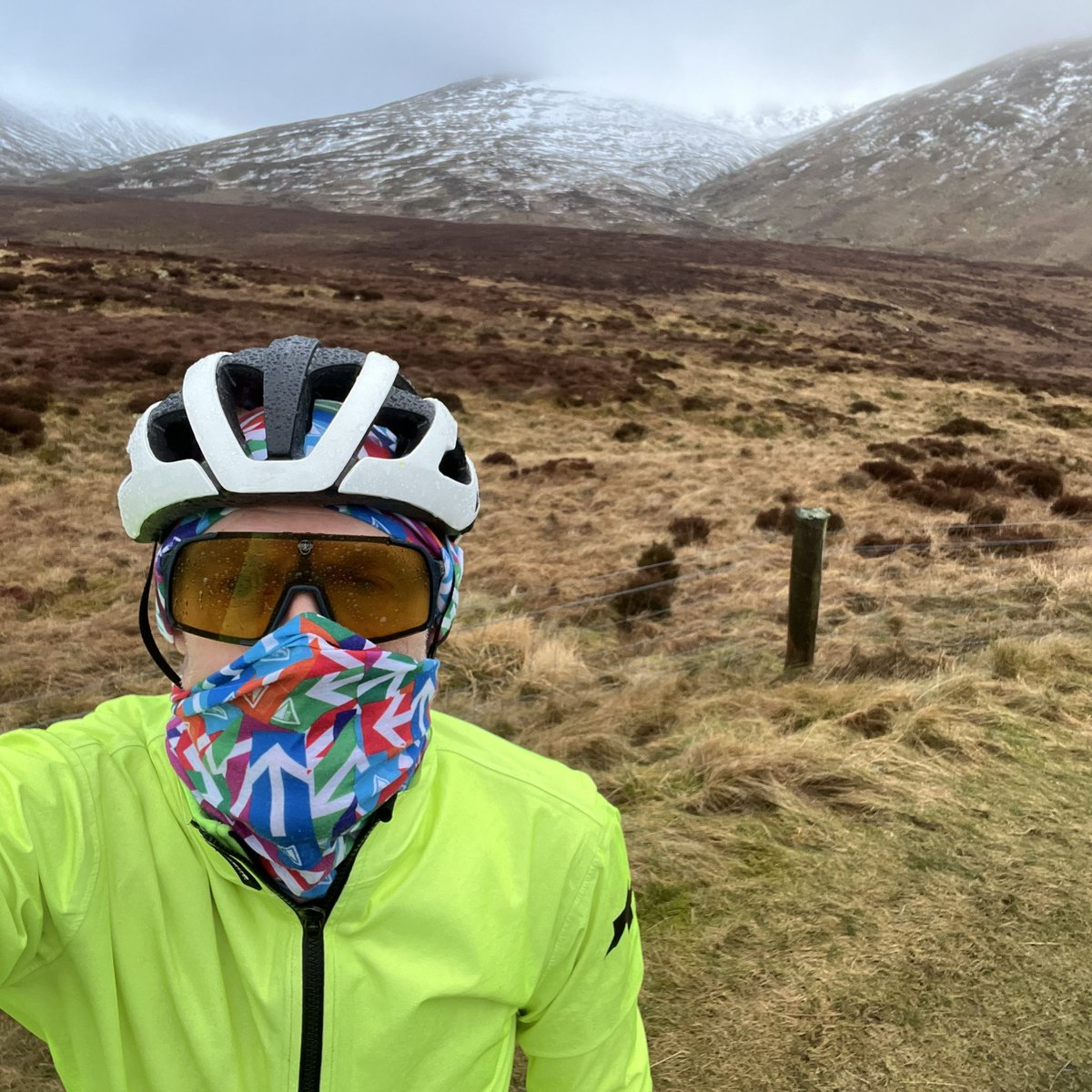 100Climbs's tweet photo. Talla ❤️❤️❤️❤️ https://t.co/DGMpx0HzUt