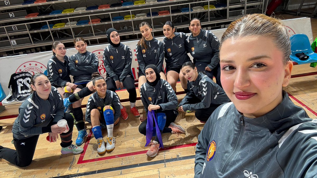 CEVAHİR ASUMAN YAZMACI tweet media