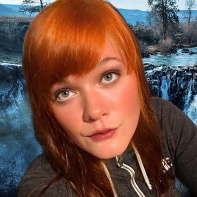 FoxyGem69's tweet photo. #NewProfilePic https://t.co/deBbqhbdNh
