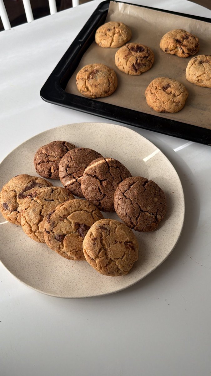 megu'café tweet media