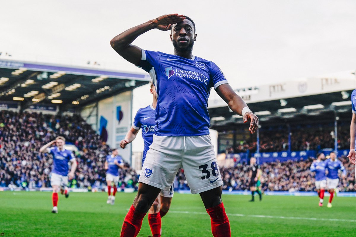 Two in two for The General! 🫡

🔵 3-0 🟡 // #Pompey