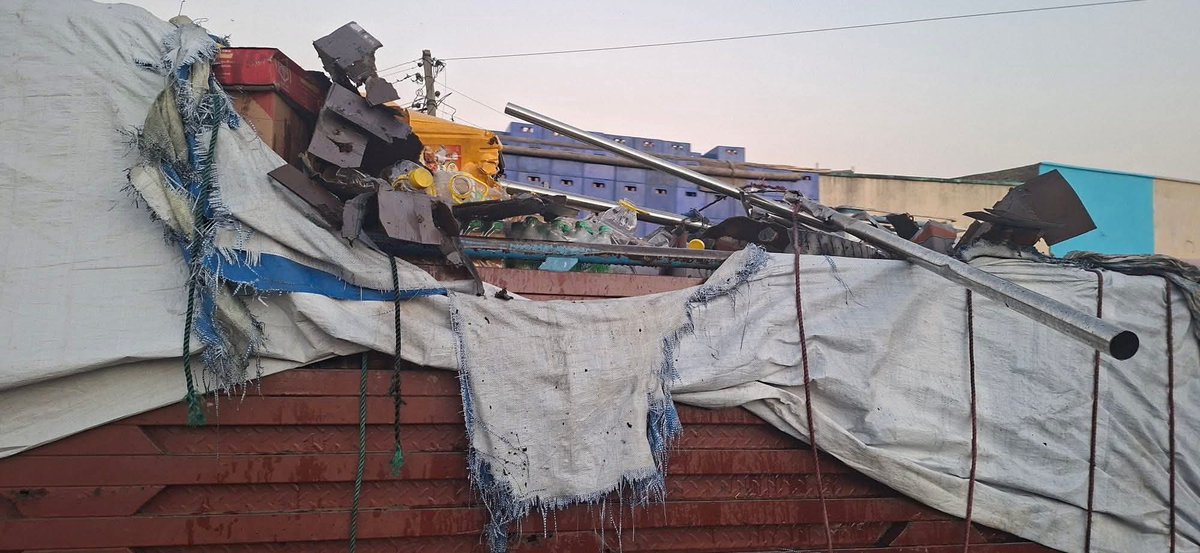 NatsnetTigray1's tweet photo. The Ethiopian government has undergone a #drone strike on civilian infrastructure in the town of #Enticho located in #Tigray this morning, January 31, 2026. Local sources say there are civilian casualties.
The war in Tigray has resumed
#TigrayGenocide 💔 https://t.co/sHZE7ow8v8