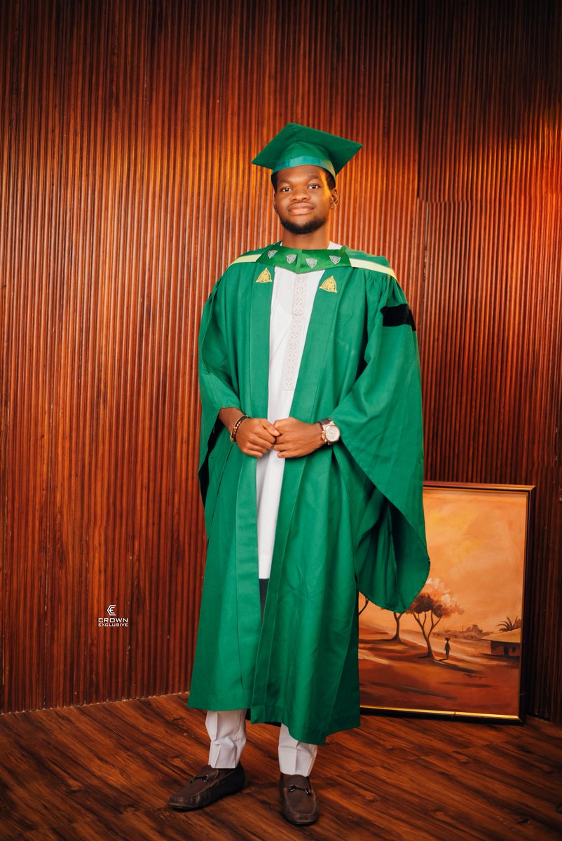 Kaybeefinest1's tweet photo. BSc Physics bagged 😎

 #ABUConvocation2026 https://t.co/68LS3TlF22