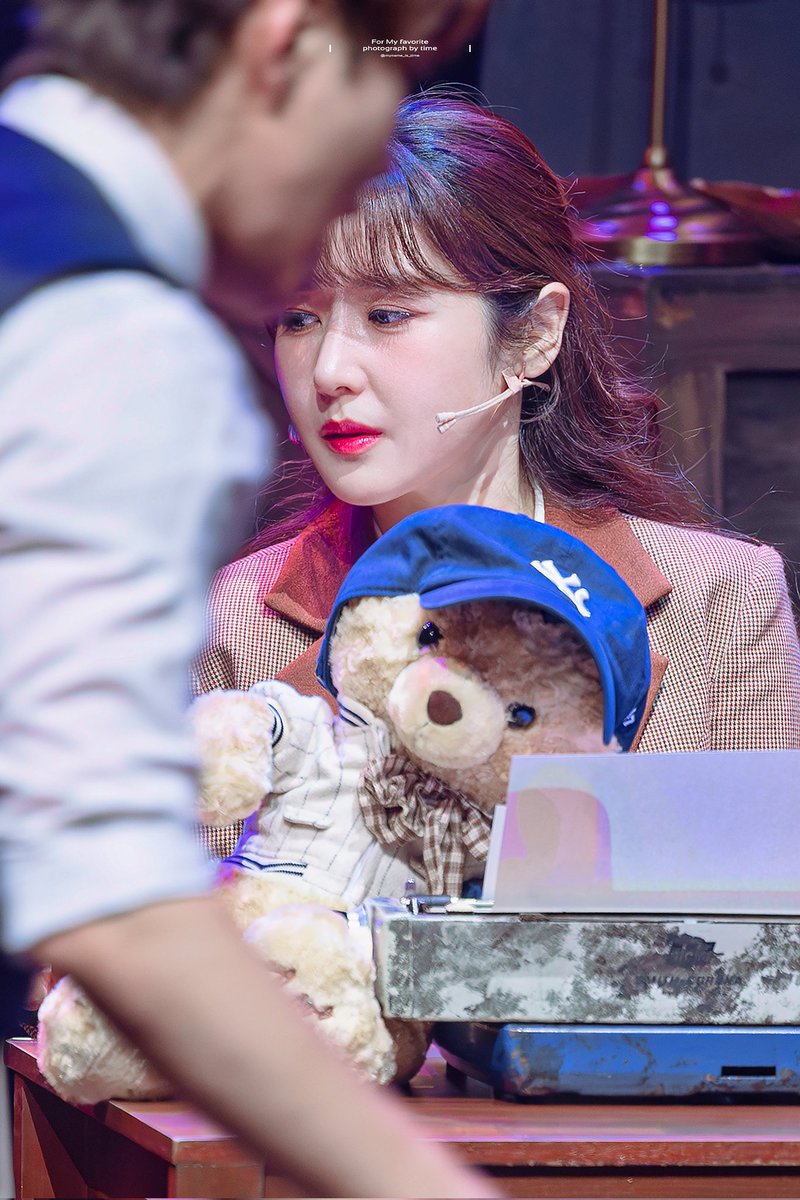 260130 존 도우 스페셜 커튼콜 - 캐치볼 🎙

앤 役 #최수진 배우님

너무 어려서 받지 못했던
아버지의 야구공 이어가는 거야