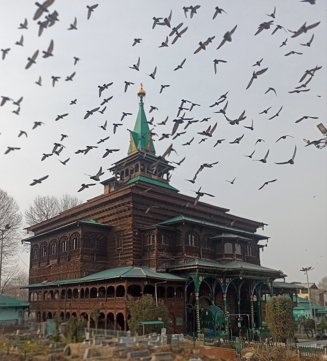 Khankah e Moula: Majestic yet ethereal.
