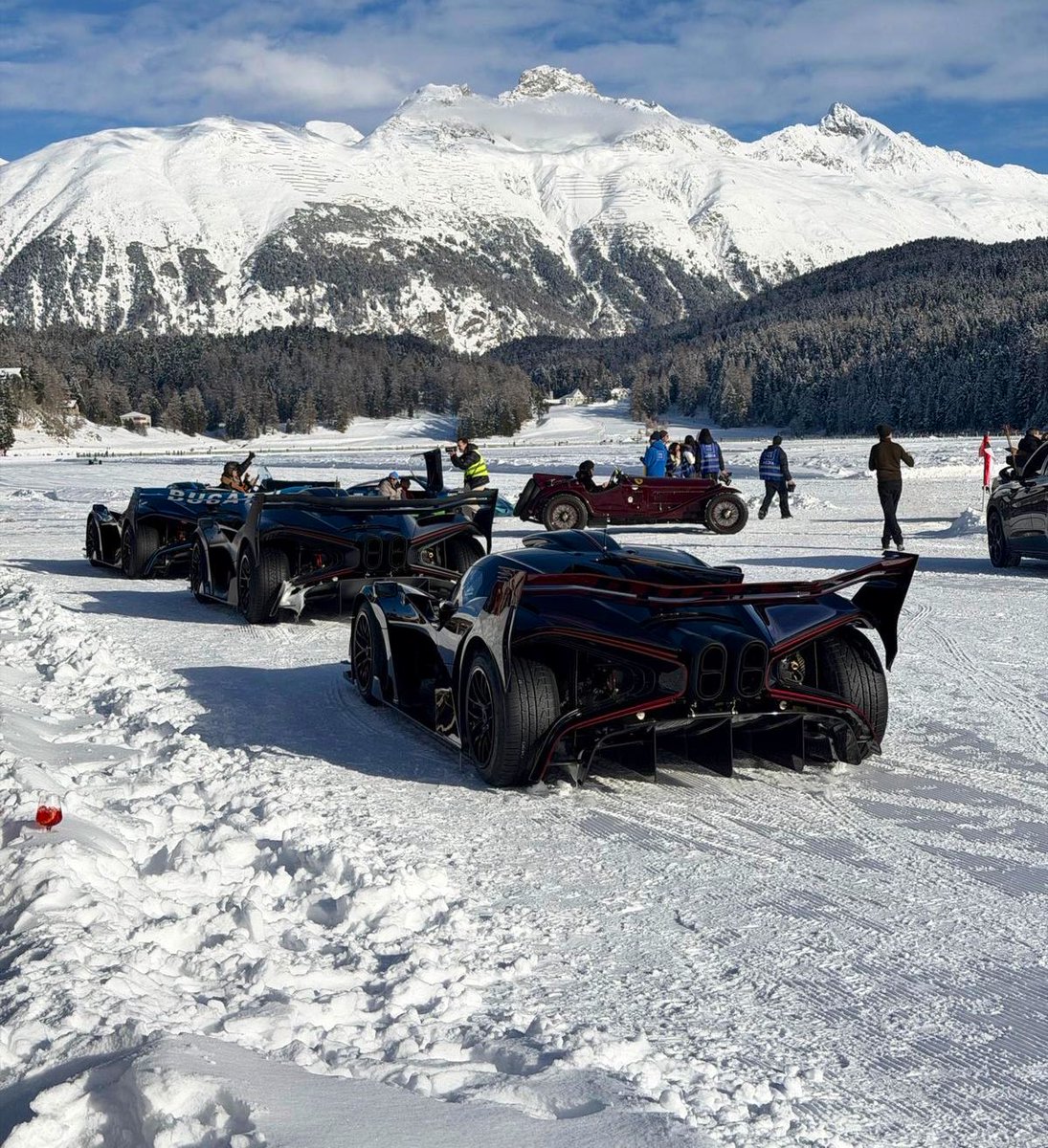 Improbable cars on ice… and a Citroën ZX that looks entirely at home.