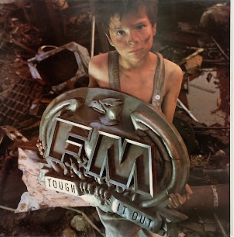 condemontecryto's tweet photo. @Rockologia_ 👏🏼👏🏼👏🏼 EXCELENTE RESEÑA A LA QUE TE HAS CURRADO!!!!! 👏🏼
Tengo este disco de #FM
cómo una de esas joyas que suelo escuchar para relamer mis oídos cuando apetece estar sólo y disfrutar de grandes canciones.

Gracias por recordarlos
@Rockologia_
🍻 https://t.co/nQ2Sk0SymT
