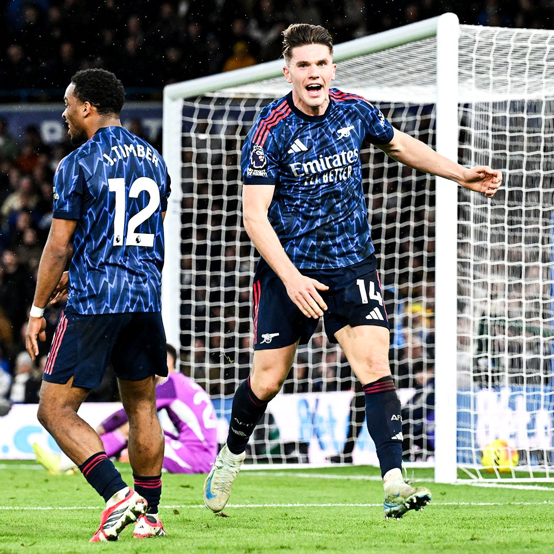 brfootball's tweet photo. Viktor Gyökeres was hyped after making it 3-0 against Leeds 🔴 https://t.co/E78R95zPhr