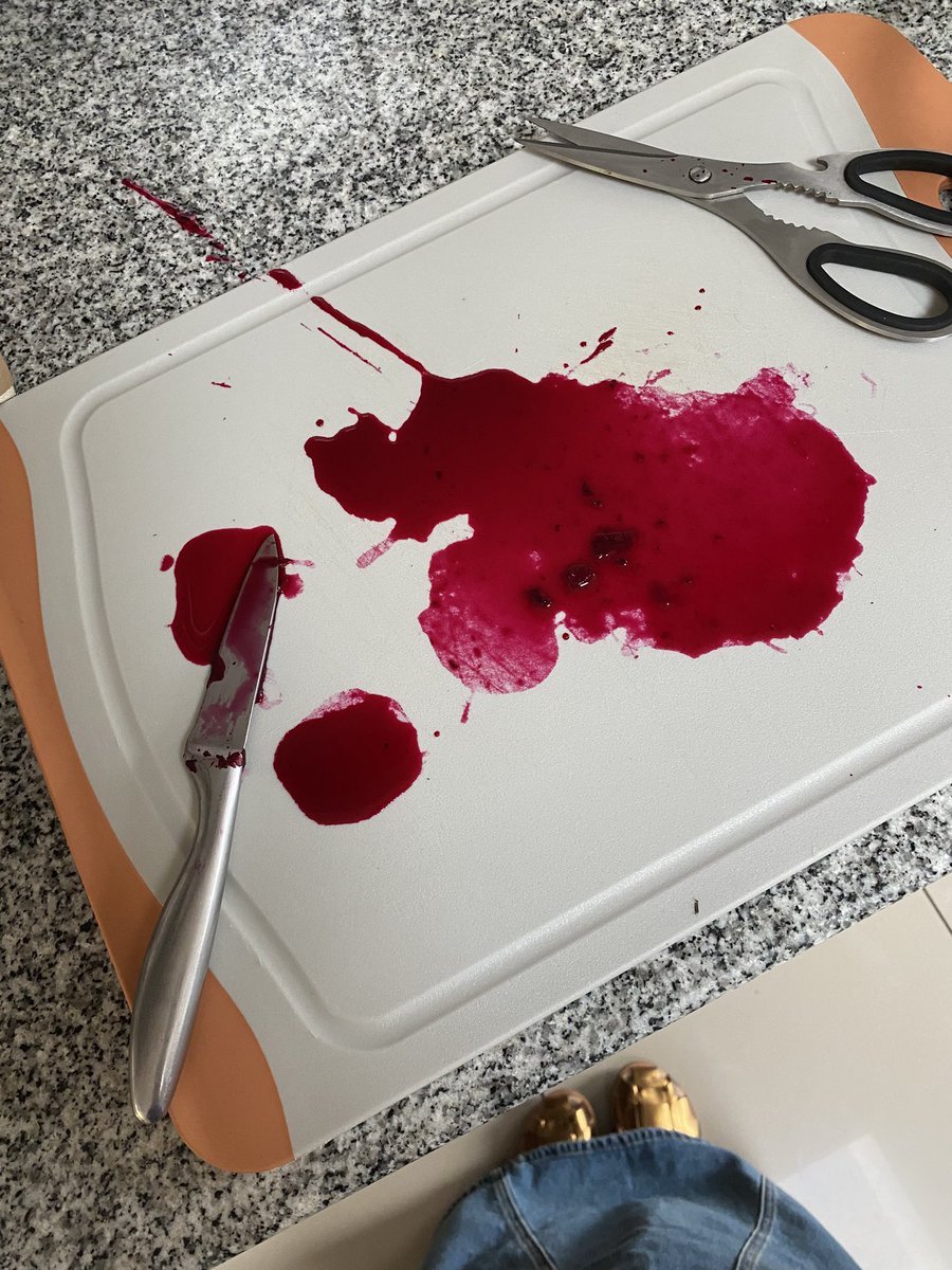 Molly Boys tweet media