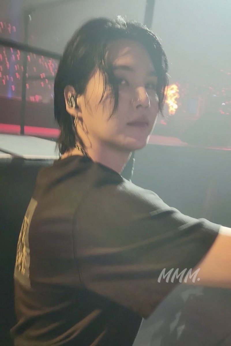 Chaouine060's tweet photo. @jjksyoongs Hi! https://t.co/y7eZAjr6Ji