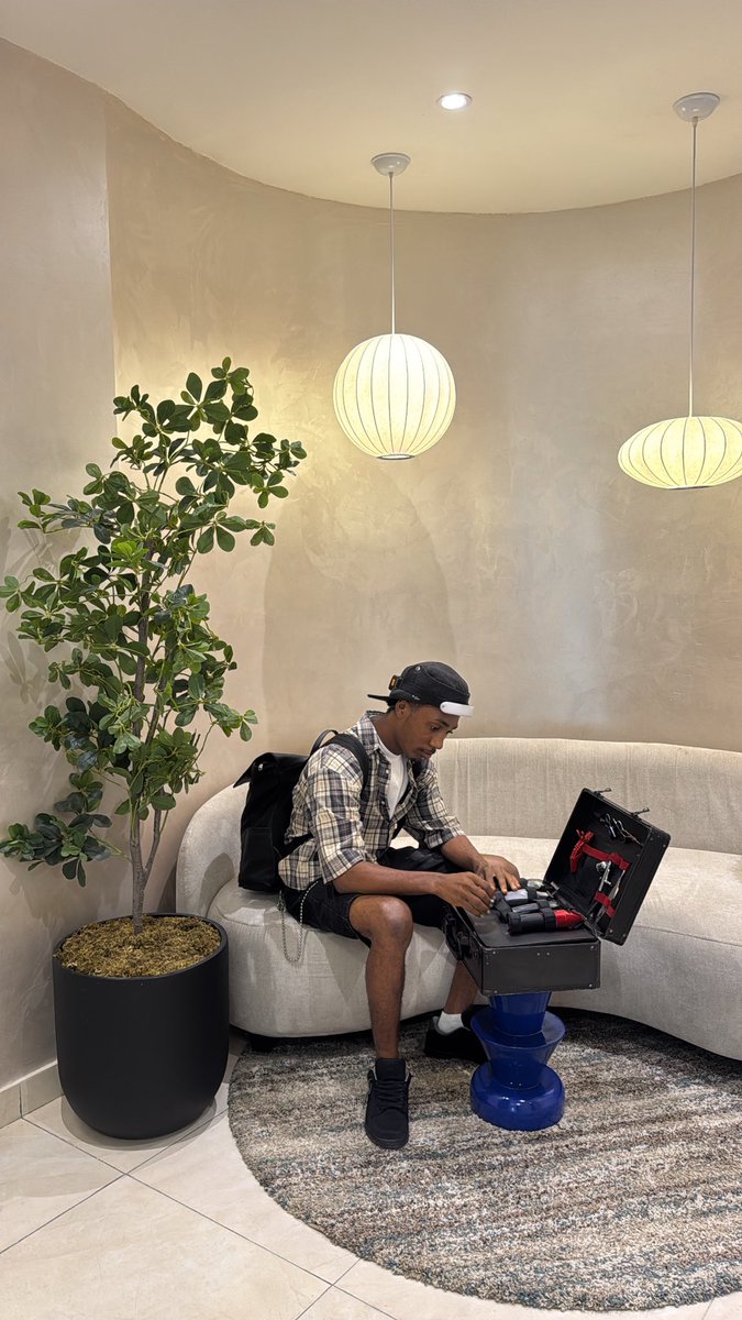 adesokan kehinde Hussain tweet media