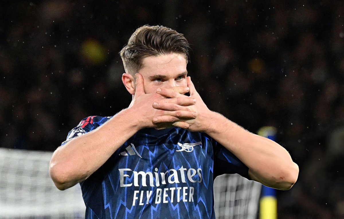 Gooner Chris tweet media