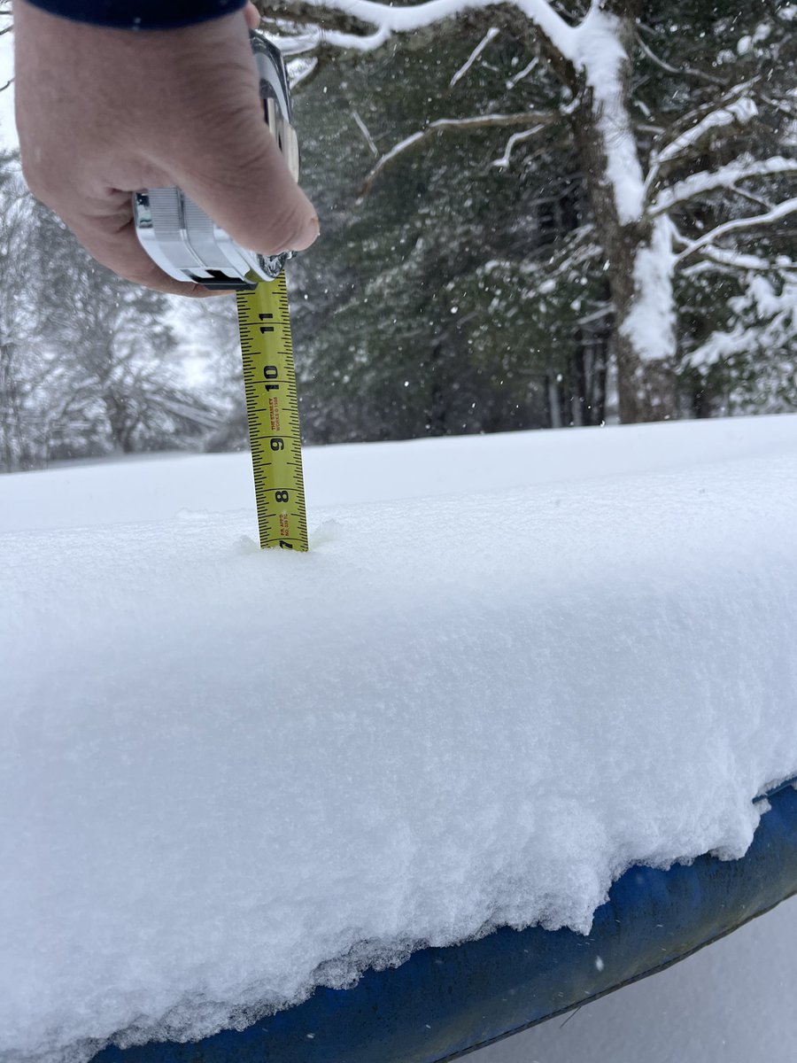 Wade2314's tweet photo. @lucky13wxman 7” inches - picture taken at 9:00 Am
Wade Johnson
Frosty Drive 
Jefferson City, TN https://t.co/Pk5pF31tXh