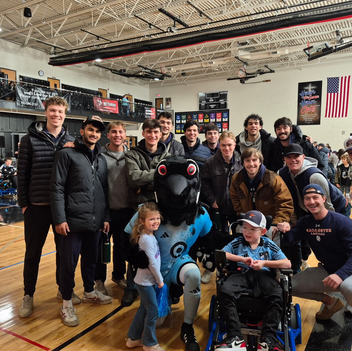 Macalester Baseball tweet media