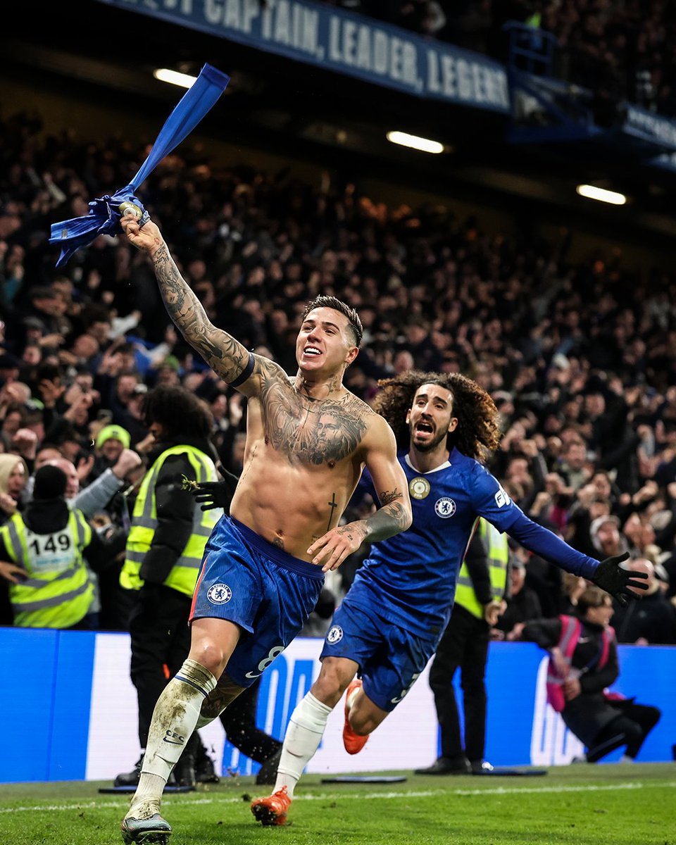 brfootball's tweet image. HT: Chelsea 0-2 West Ham
90+2’—Chelsea 3-2 West Ham

Football 🤯