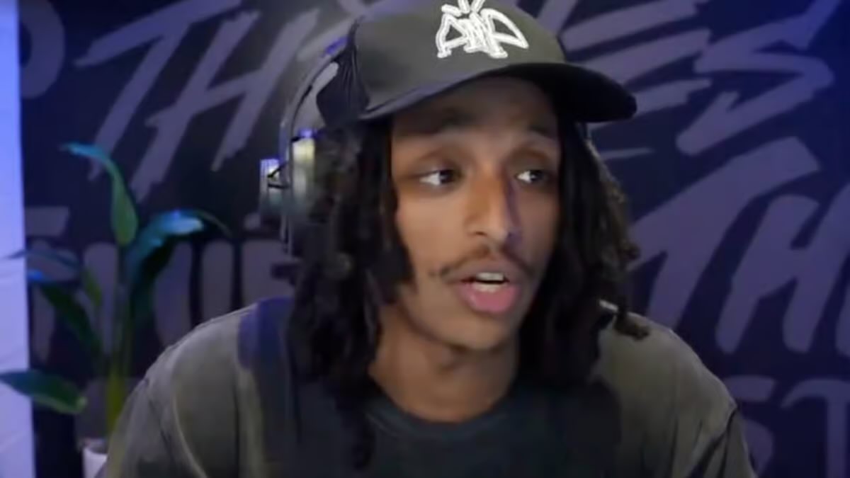 Famous Twitch Streamer Agent allegedly said that even though he makes $600k a month he only tips DoorDash drivers small because driving to a place and picking up an order is easy and that a couple of dollars is a good amount 😬