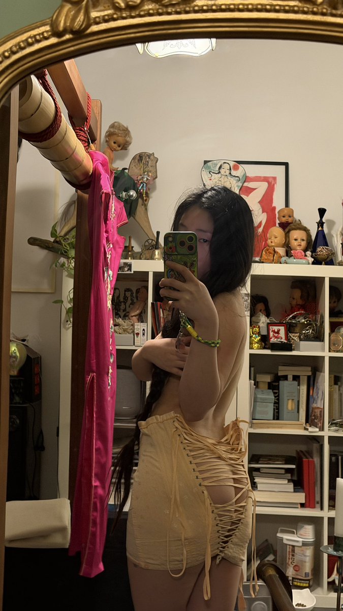 Mistress Umeshu/Paris tweet media