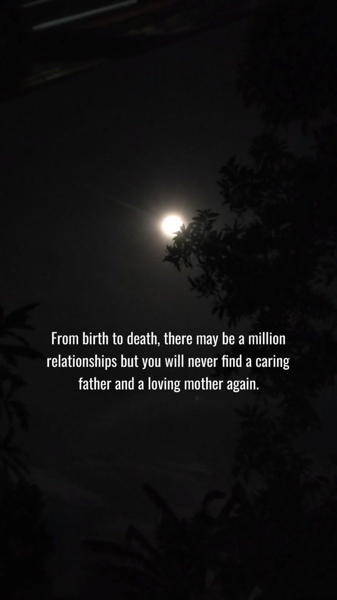 vaishu_pandre's tweet image. "Reflecting on the irreplaceable bond of parents—once gone, no other relationship can fill that void. #familyties #thoughtful"

"Life’s journey brings many connections, yet the love of a caring father &amp;amp; loving mother is one of a kind. 🌌 #parenthood #Inspiration #patentlove