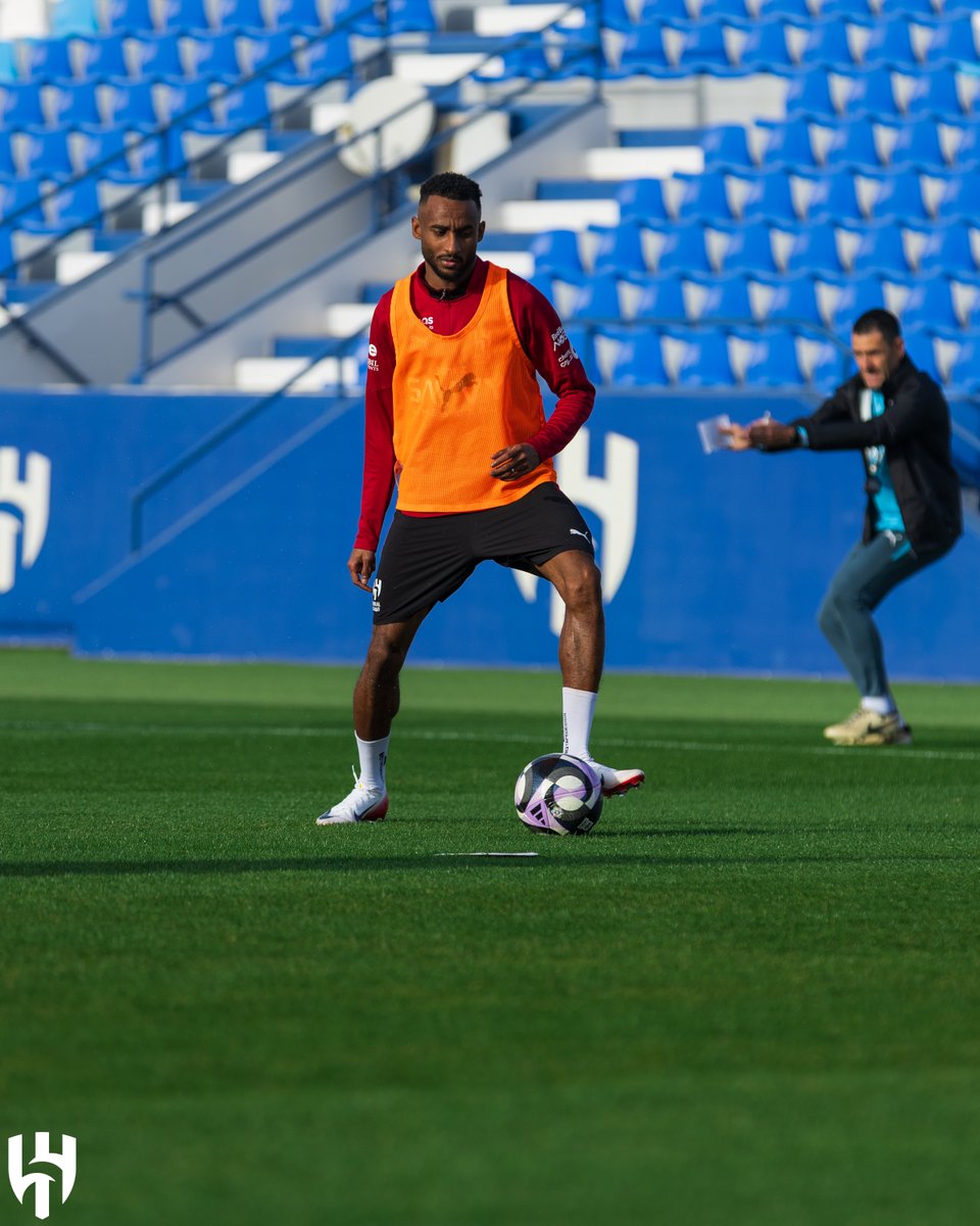 Alhilal_FC's tweet photo. تدريب السبت 💙⚽️ https://t.co/sx8j5iRRvP