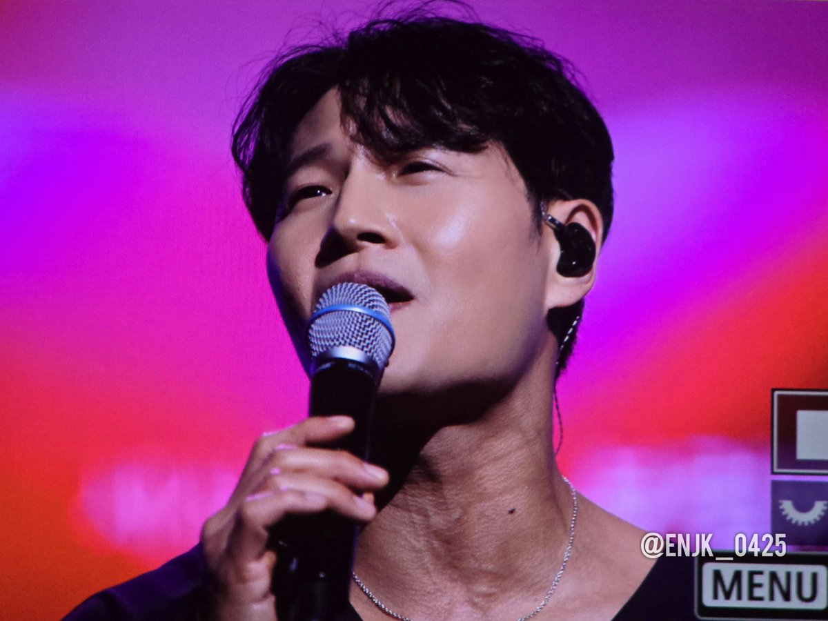 260131 preview💚

왜... 이쁜거지...?

#김종국 #kimjongkook