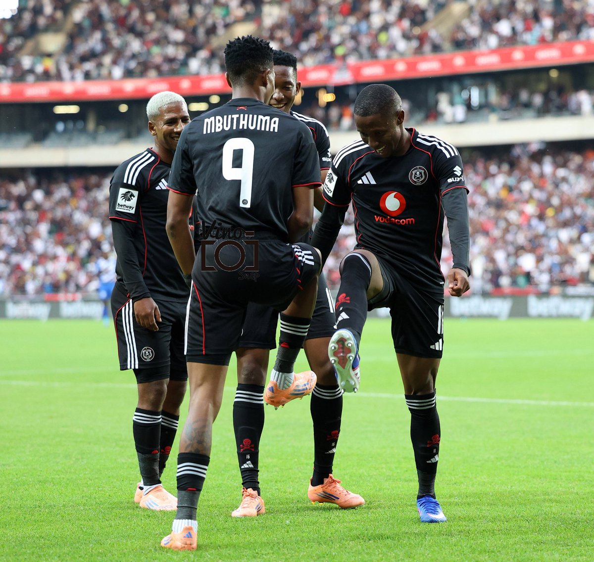 Vino Snap 🇿🇦 tweet media