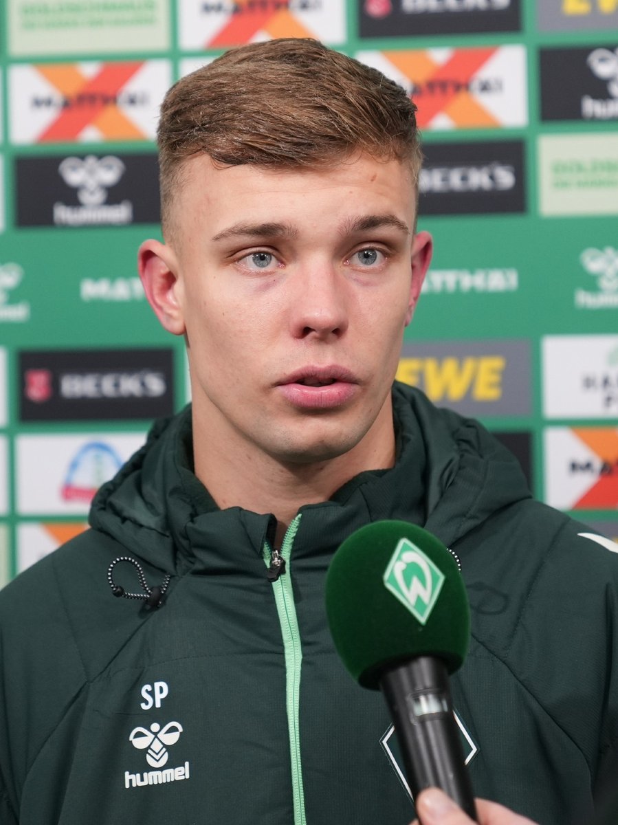 WerderUpdates's tweet image. Torschütze Keke #Topp über #SVWBMG:

„Der Frust überwiegt. Wir wollten drei Punkte holen. Wir waren nicht konsequent genug im letzten Drittel und müssen das Level über 90 Minuten plus die Nachspielzeit hochhalten. Wir müssen weiter hart arbeiten und unsere Stärken ins Spiel