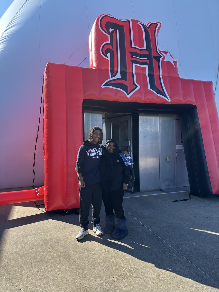 Marquise L williams jr !CINCOBABY! tweet media