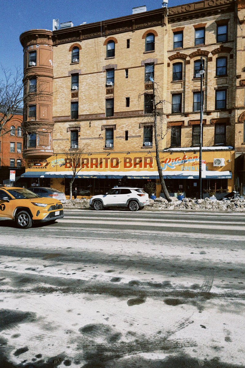helloitsabraham's tweet photo. Park slope on a Saturday morning https://t.co/pJ5GHpbqbV