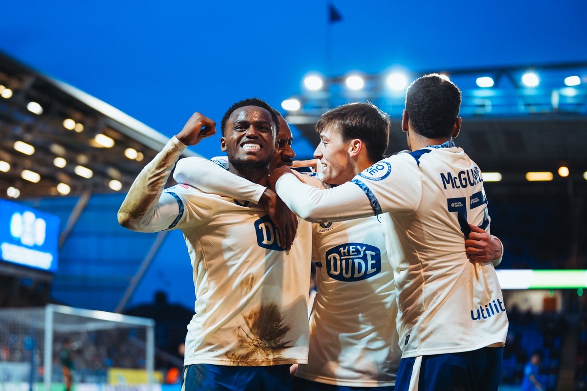 Huddersfield Town tweet media