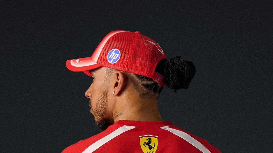 🔴 JEU CONCOURS ! 

A l'occasion de la reprise de la Formule 1 (et du meilleur temps des essais réalisé par Hamilton), je vais offrir une casquette Ferrari 2026 à deux personnes de la commu.

Pour participer rien de plus simple : vous devez RT ce post, et me suivre sur Insta ou
