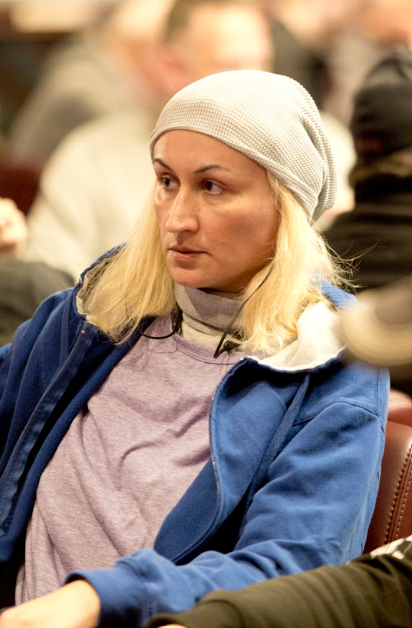 LivePokerRoom's tweet photo. Playing for some #DiaperMoney, @ArnwineJustin and his wife @TheCaitlynBot have a baby due in February.
@LanningJoel and Ezgi looking to out do her $16.6K cash from the $600 Multiflight.
https://t.co/LFQKH9RjsW https://t.co/asSd1NwCUN