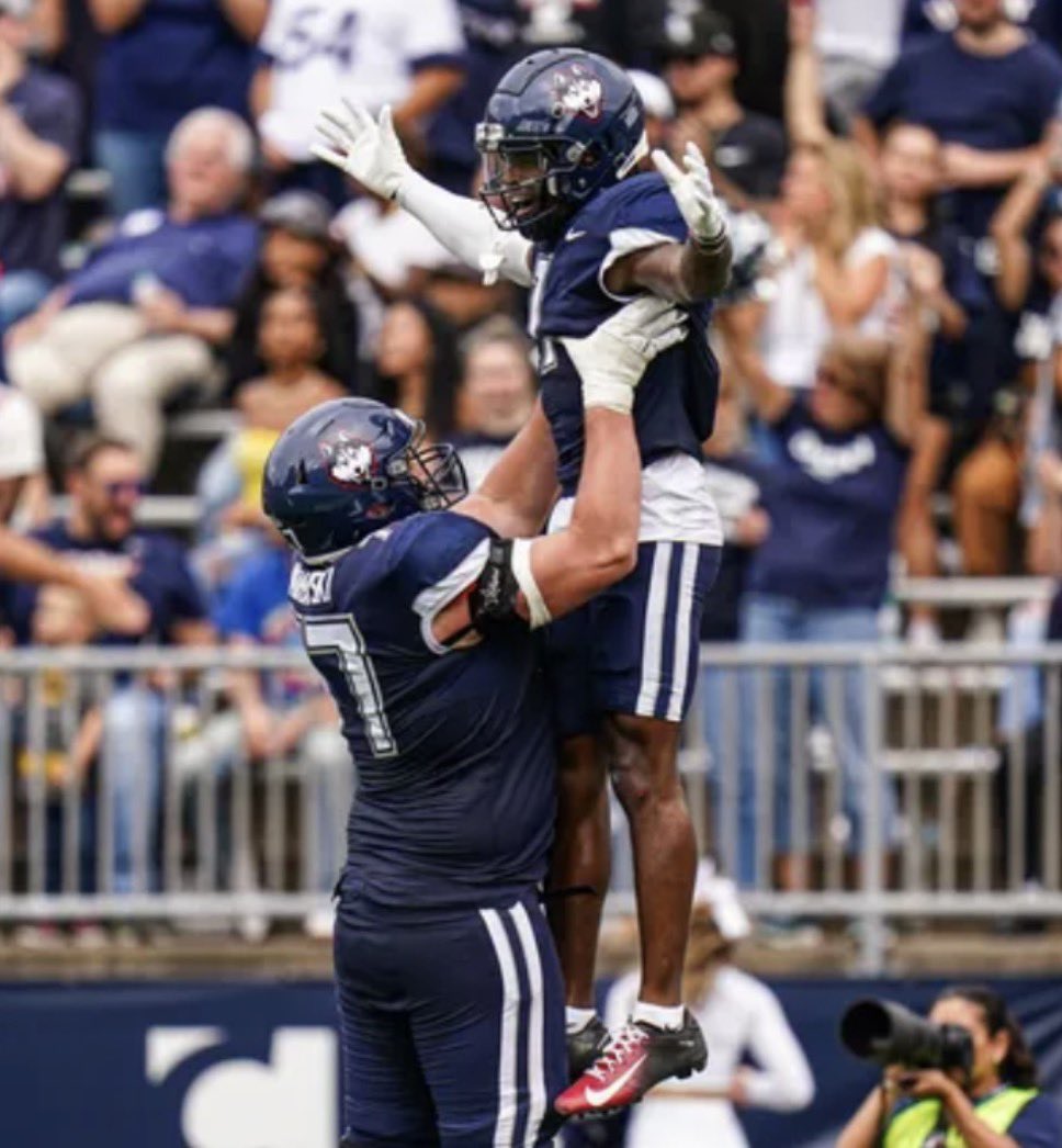 Max Hoke tweet media