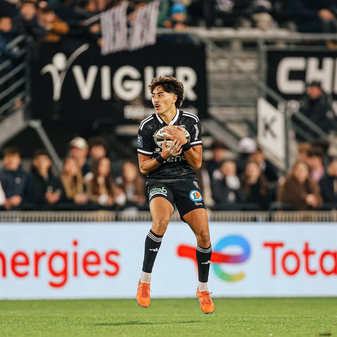 EchodeMayol's tweet photo. 🗞️D’après les informations du journal @lamontagne_fr, Luka Keletaona pourrait quitter le CA Brive en fin de saison pour signer au… RCT 🔴⚫️, lui qui avait entamé il y a peu des discussions en vue de prolonger en Corrèze. 

📸(@CABCLRUGBY) https://t.co/NcjzAhjiCn