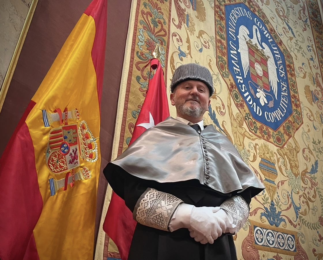 EisoLuis's tweet photo. Santo Tomás de Aquino, patrón de las universidades y escuelas católicas. 
Acto de investidura como Doctor en Comunicación Audiovisual, Publicidad y Relaciones Públicas por la Universidad Complutense de Madrid.  #LaComplutense https://t.co/vMoLf9NMmE