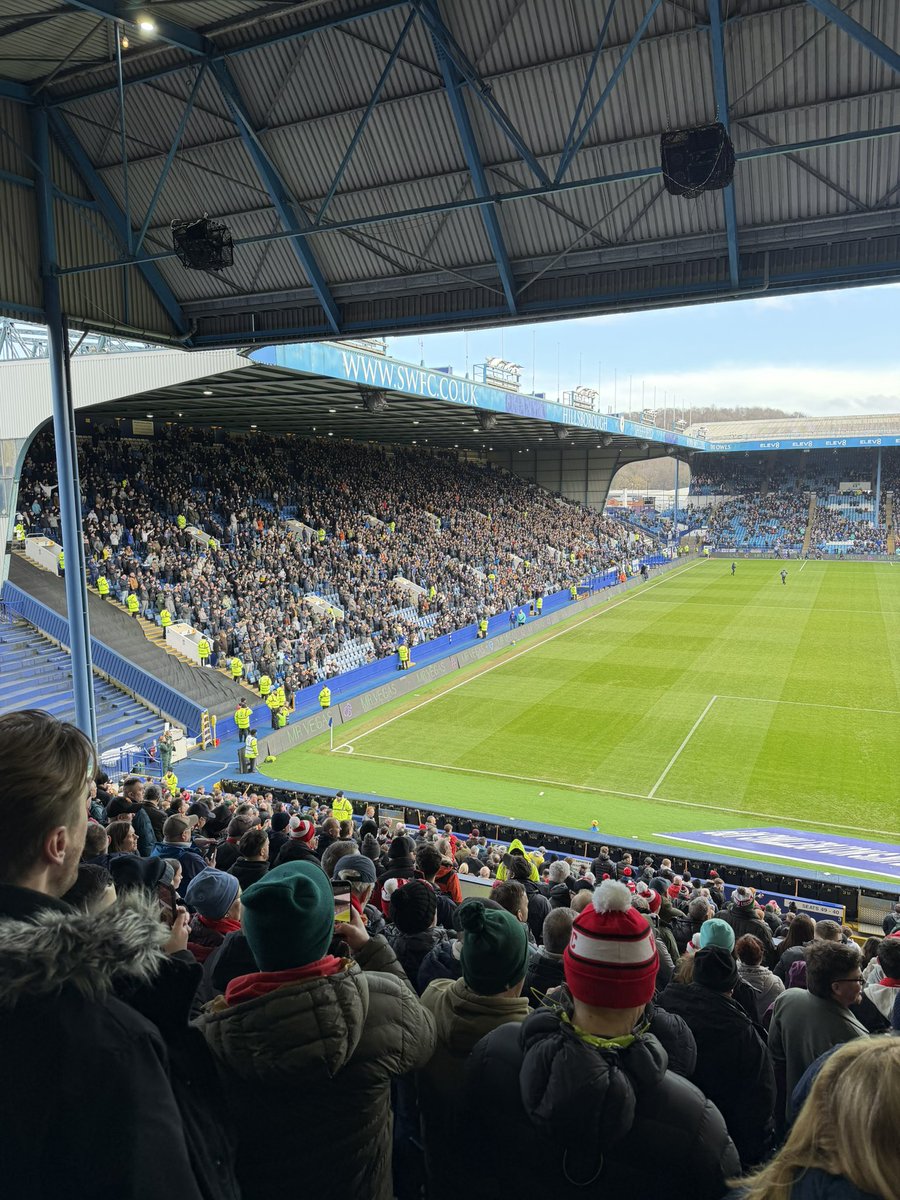JonnyTaylorWXMAFC tweet media
