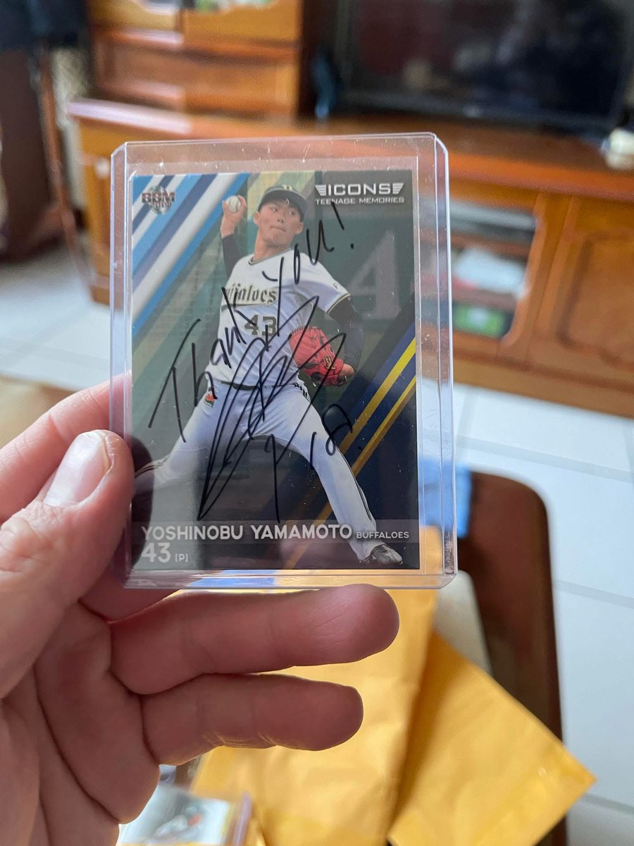 sam1181541's tweet photo. Yoshinobu Yamamoto, 2025 MLB World Series MVP!
謝謝你當初回信！
ありがとうございます‼️ https://t.co/AqBGeXIt5e