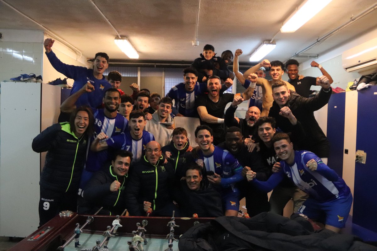 𝗔𝗤𝗨𝗘𝗦𝗧𝗔 𝗩𝗜𝗖𝗧𝗢̀𝗥𝗜𝗔 𝗘́𝗦 𝗗𝗘 𝗧𝗢𝗧𝗦!

𝗙𝗢𝗧-𝗟𝗜 𝗨𝗡𝗜𝗢́!💙🩶