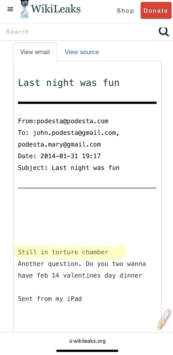 Dónde estabais hace años cuando mostrábamos los emails de Podesta aka "Pedosta" hablando de cámaras de tortura? Cuándo la gente se burlaba diciendo que era falso? Yo tengo este cromo del bloqueo de Podesta desde entonces. 
Está saliendo mucha mierda pero es la punta del iceberg.