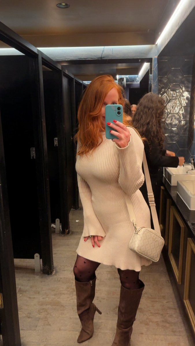 Josephine tweet media