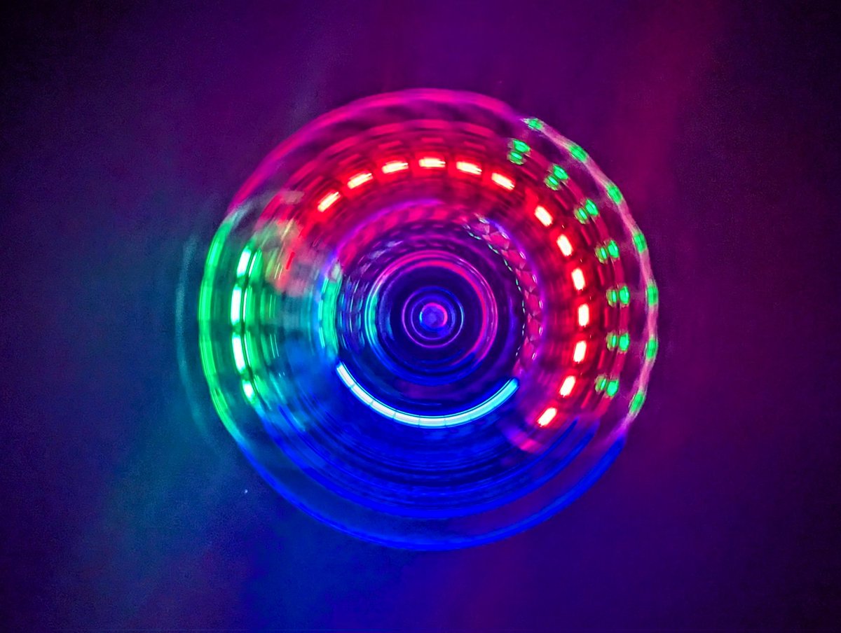 I love fidget spinners.