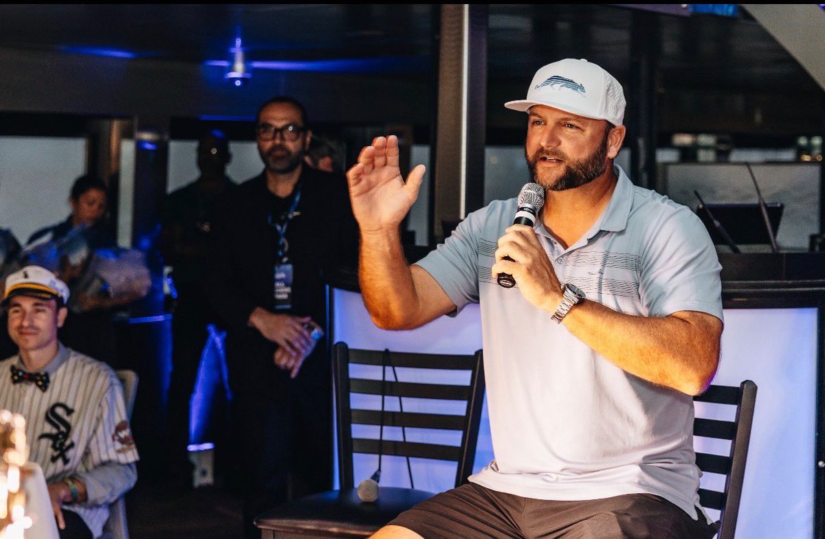 A.J. Pierzynski tweet media