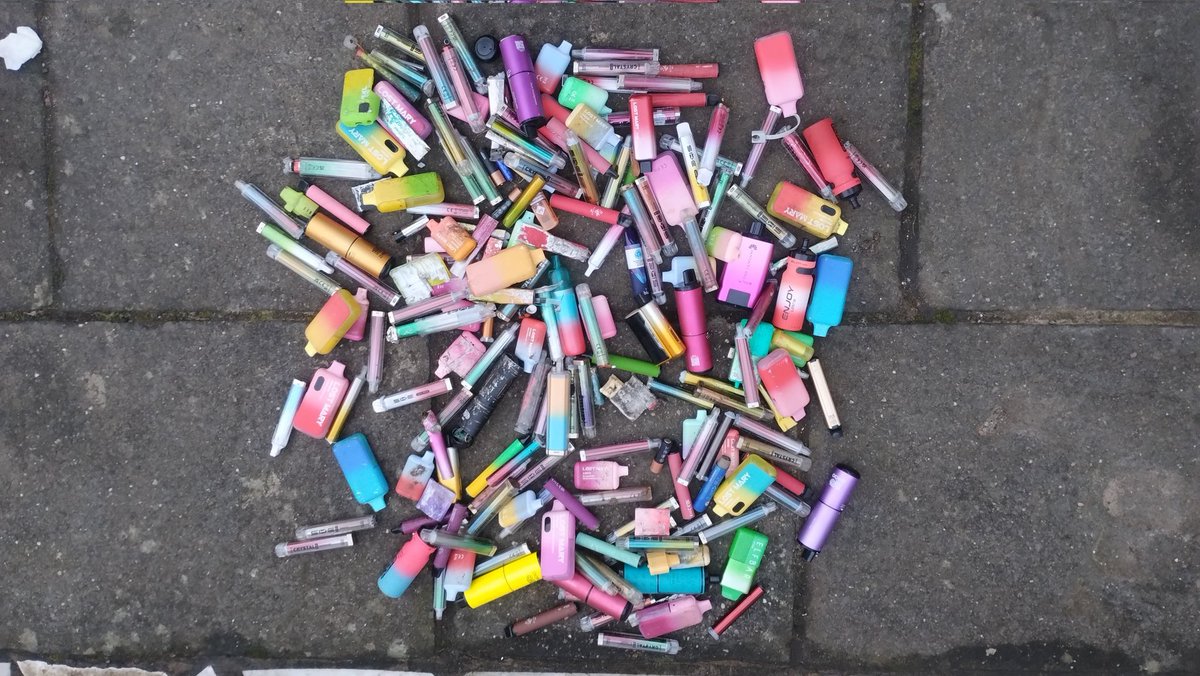 OurBellGreen's tweet image. Vapes recycled. #litter #vapes #bellgreen