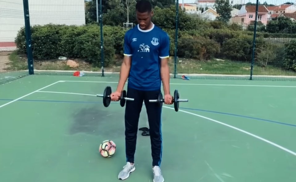 evertonfinest's tweet image. The fact he’s a boyhood fan just hits different when he scores