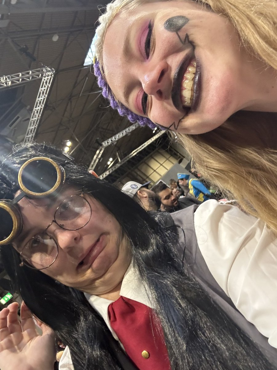 Abby | 🐐🛹🌭 tweet media