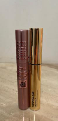 ItalyEstes's tweet photo. This is one of the best-selling products on Amazon 🔥
Maybelline Lash Sensational Sky High Mascara for longer, fuller-looking lashes with a lightweight, buildable formula 
👉Shop it here: https://t.co/nEJI7mbRzN

#AmazonFinds #Makeup #Beauty #Mascara #MakeupLovers #BeautyProducts https://t.co/lSo4JrYJM7