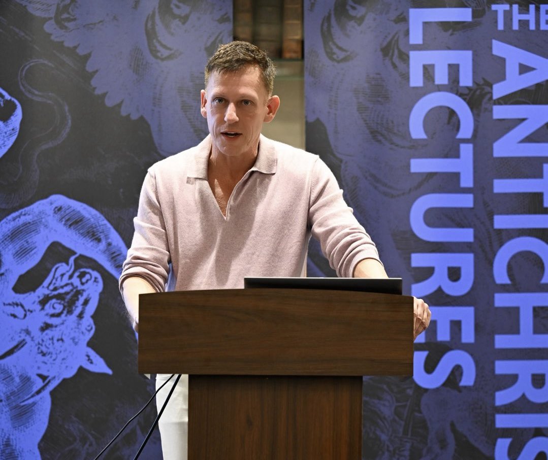 jtworr's tweet image. What a privilege to host Peter Thiel in Cambridge this week for a stunningly original and erudite series of lectures.

Thiel is a walking antidote to the modern multiversity. 

The highlight of our academic year.