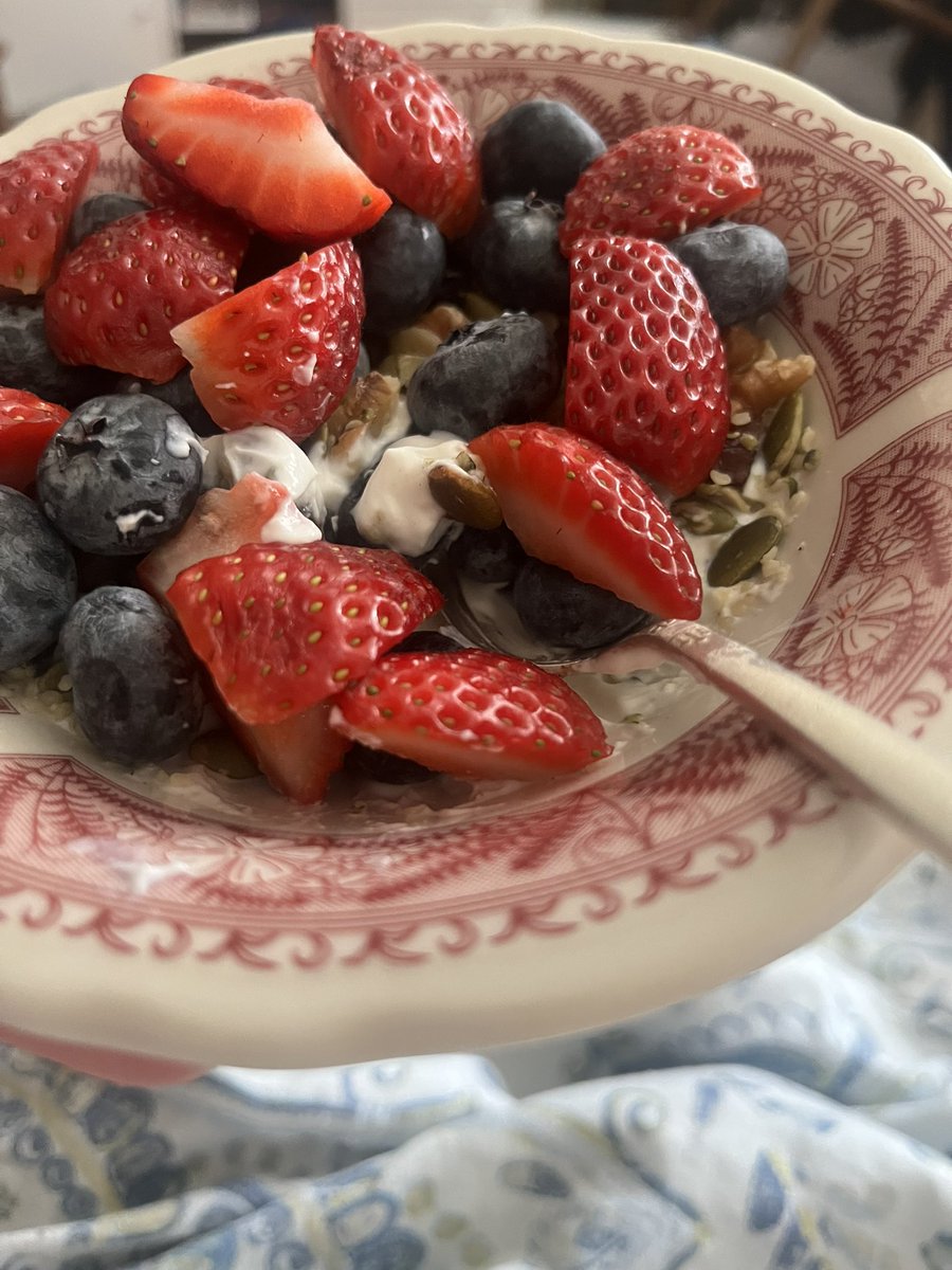 bunny rei 🌸🐇 tweet media